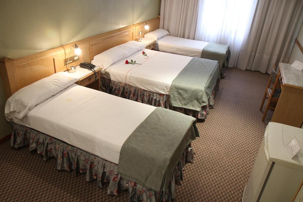 Gran Hotel Ailen Buenos Aires Camera foto